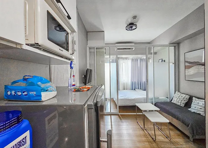 Makati Jazz Residences With Netflix