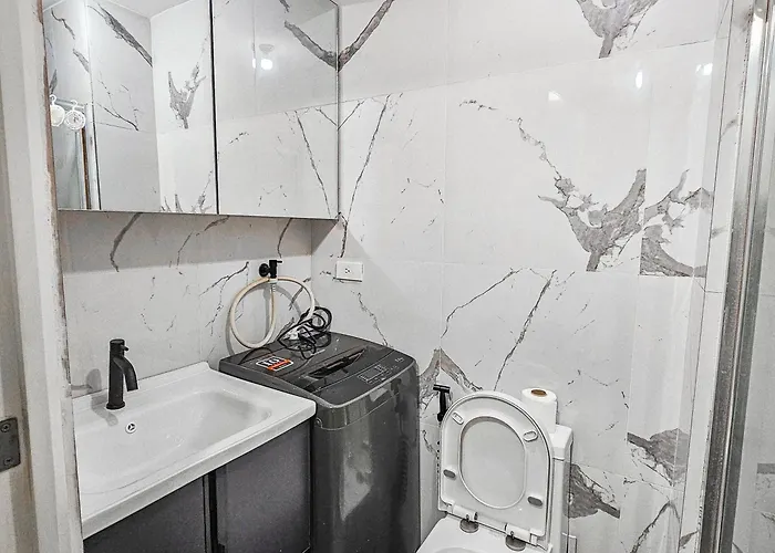 Makati Jazz Residences With Netflix Aparthotel *