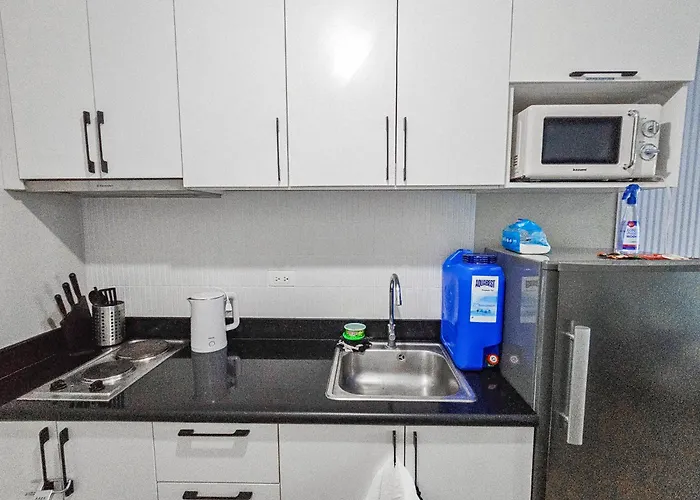 Makati Jazz Residences With Netflix *